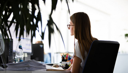Mitarbeiterin Personalbüro