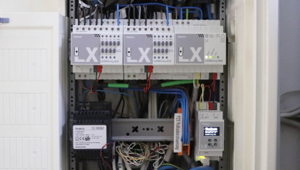 TITLE_DE_DE does not exist