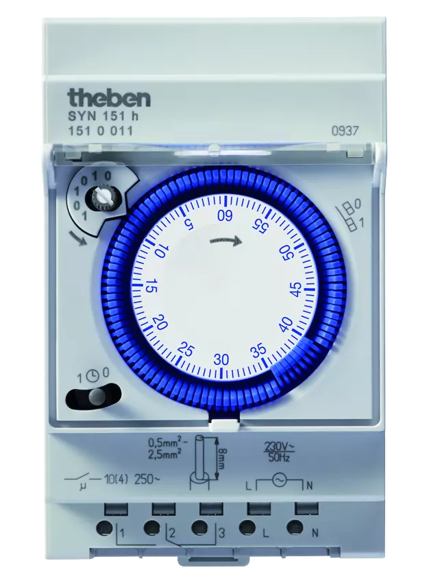 Series-mounted time switch 60 min., segments, 3 TE